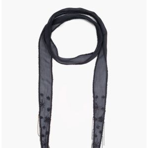 Chan luu neck tie
